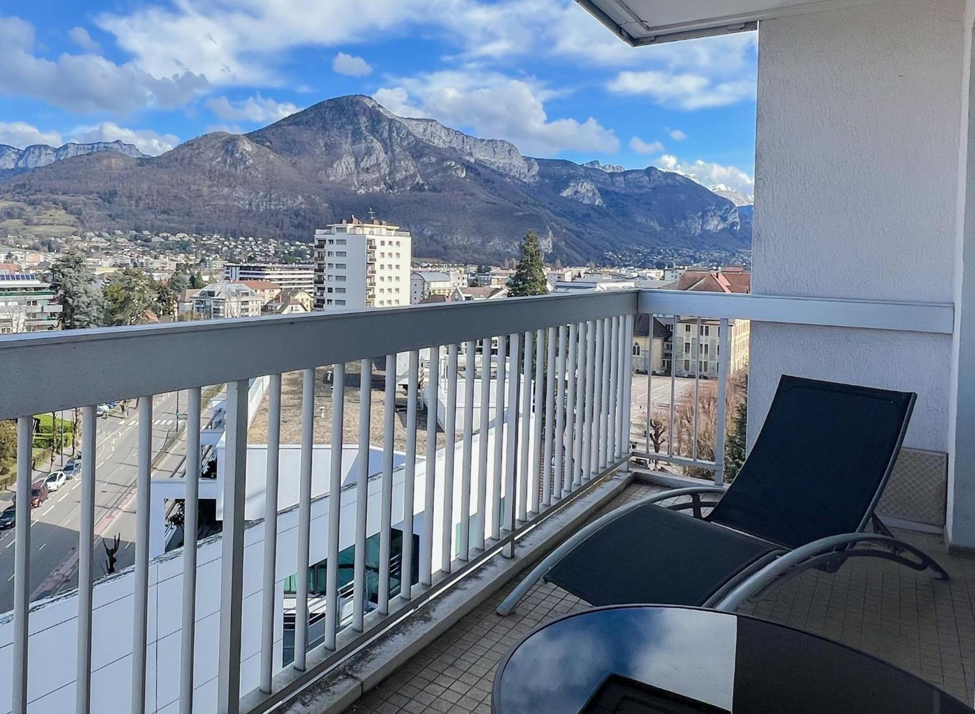 Mont Royal Balcon Et Piscine Lägenhet Annecy Exteriör bild